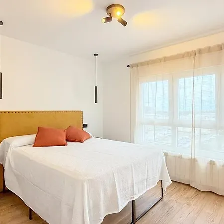 Ideal 3 A 5 Minutos De Playa De Berria Lejlighed *